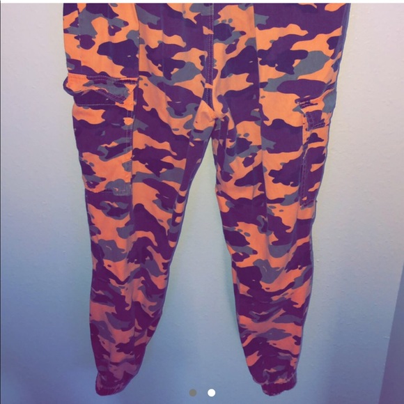 cargo pants - Picture 2 of 2